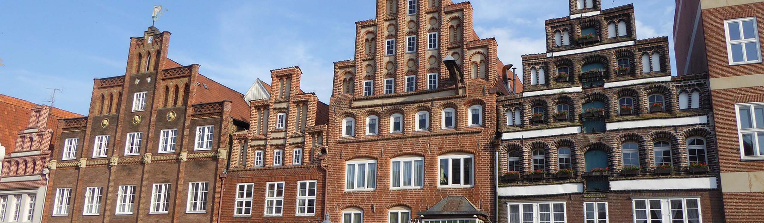 Fachwerkhäuser mit Treppengiebel in Lüneburg
